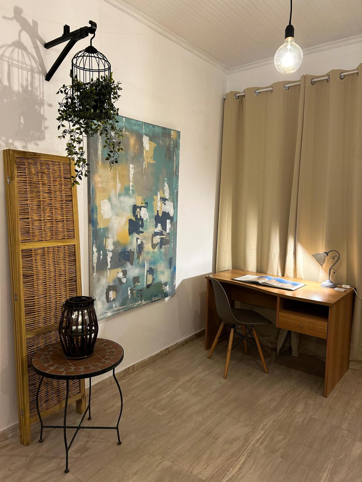 Karagiotas House * Corfu (city)